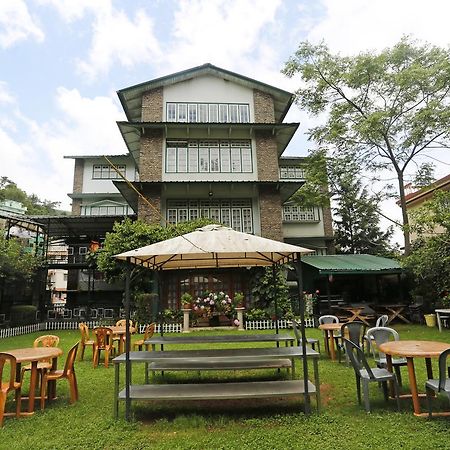 שילונג Oyo 2402 Hotel Highwinds מראה חיצוני תמונה