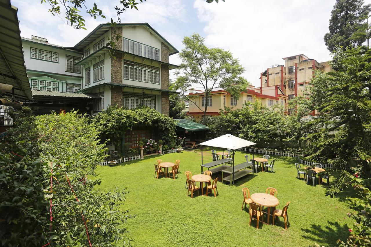 שילונג Oyo 2402 Hotel Highwinds מראה חיצוני תמונה